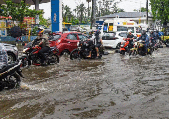 Heavy Rain in Delhi NCR area